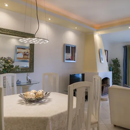 Holiday home Vilamouratenis